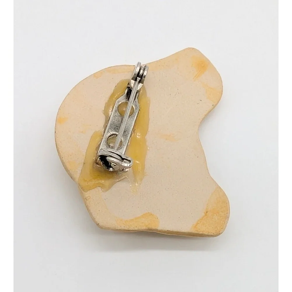 Yellow Lab Labrador Retriever Ceramic Brooch Pin